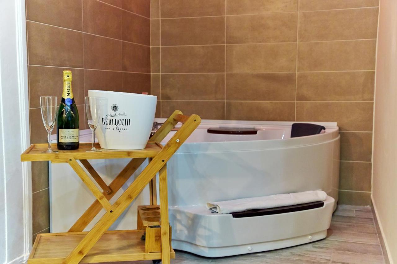 나폴리 Artisti Bed&Dreams B&B 외부 사진
